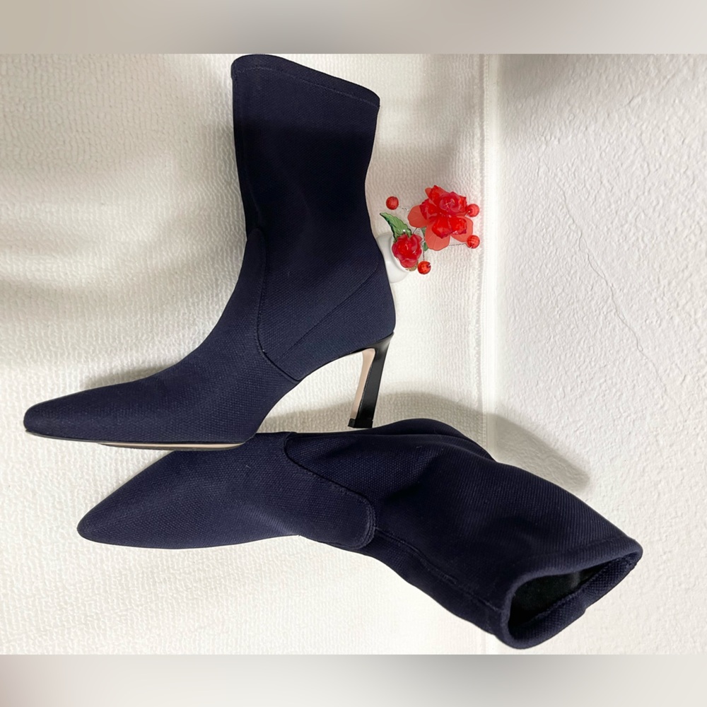 Stuart Weitzman Navy Heeled Boots Size 6